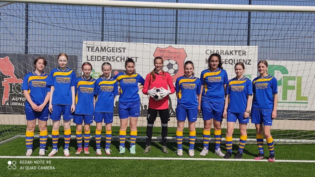 Fußballerinnen (WK II):    Wir sind Städteregionsmeister!